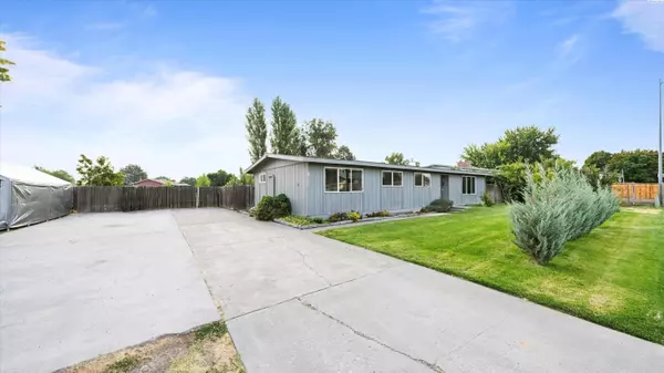 Kennewick, WA 99337,1607 S Vancouver
