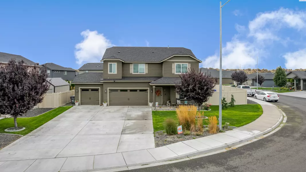 3046 Duval Loop, Richland, WA 99352