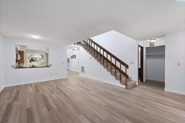 Richland, WA 99354,2462 Mullet