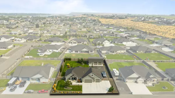 12013 Blackfoot Dr., Pasco, WA 99301