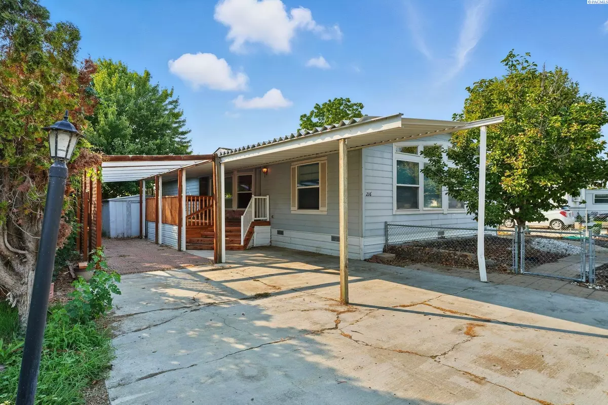 Pasco, WA 99301,700 Rd 32