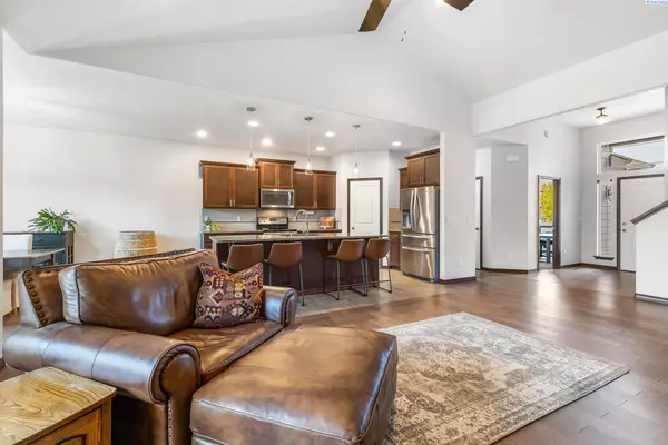 West Richland, WA 99353,6365 Cobalt Dr