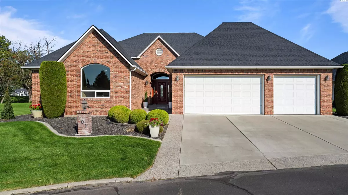 Pasco, WA 99301,101 Prestwick Ln