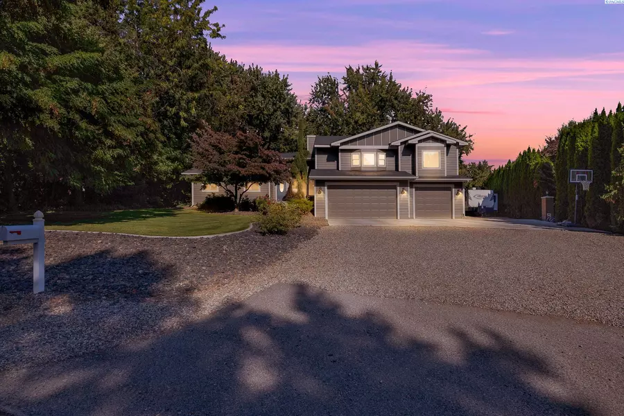 9021 Sunset Trail, Pasco, WA 99301