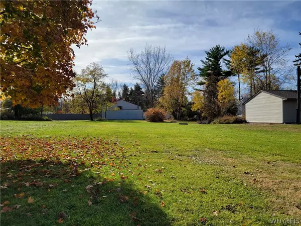 Hamburg, NY 14075,VL Greenfield Pkwy S