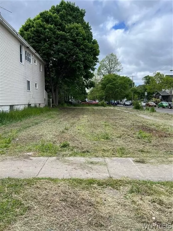 Buffalo, NY 14213,178 Vermont ST