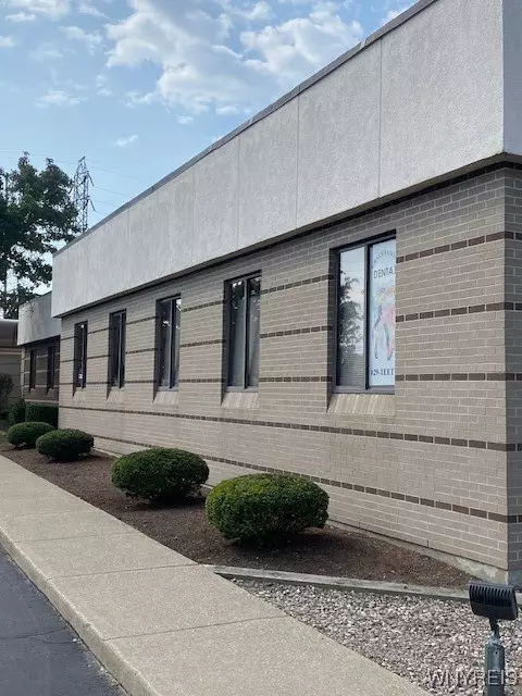 Lewiston, NY 14092,5320 Military RD