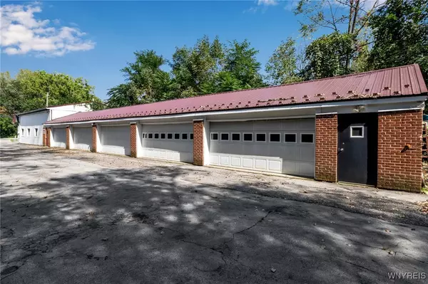 Clarence, NY 14031,10589 Main ST