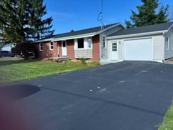 1277 Lewiston RD, Basom, NY 14013