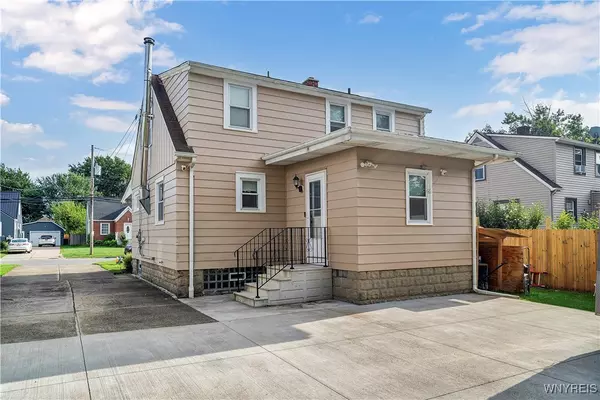 Buffalo, NY 14218,76 Fisher RD