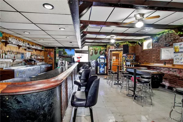 Buffalo, NY 14220,1856 S Park AVE