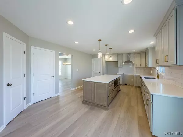 North Tonawanda, NY 14120,316 Cardinal WAY