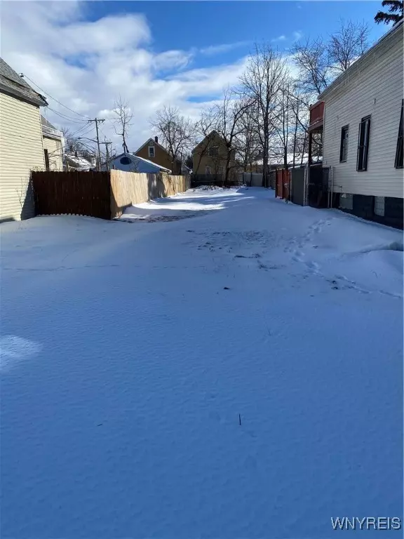 Buffalo, NY 14211,129 Sprenger AVE