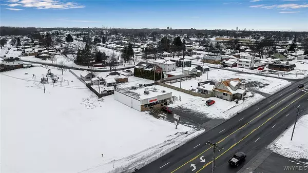 Buffalo, NY 14218,1849 Abbott RD