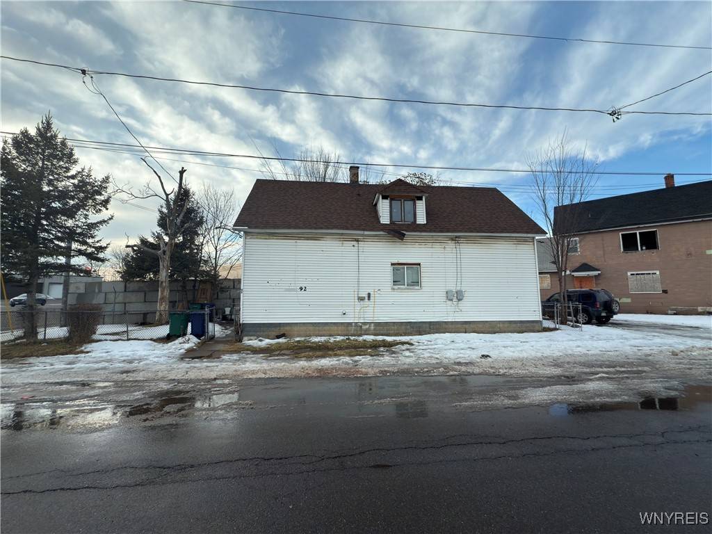 Buffalo, NY 14206,92 Metcalfe ST