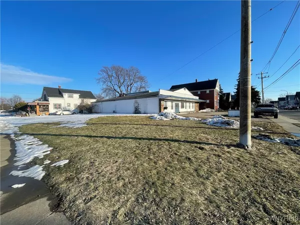 Buffalo, NY 14218,3144 S Park AVE