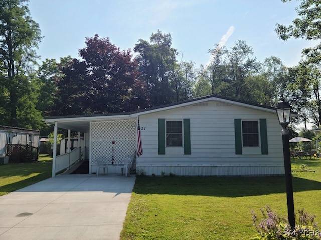 21 Bush Gardens, Alden, NY 14004