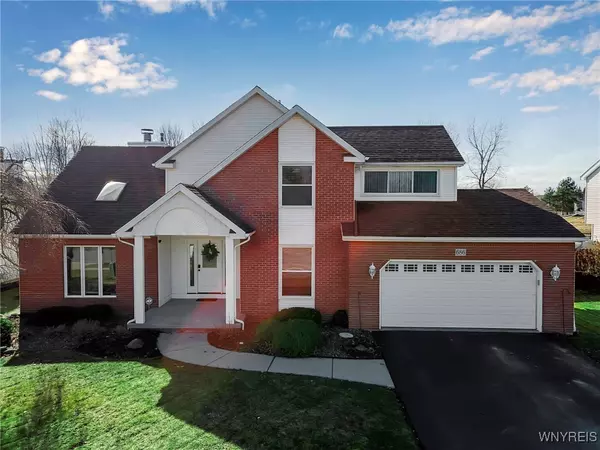 686 Kaymar DR, Buffalo, NY 14228