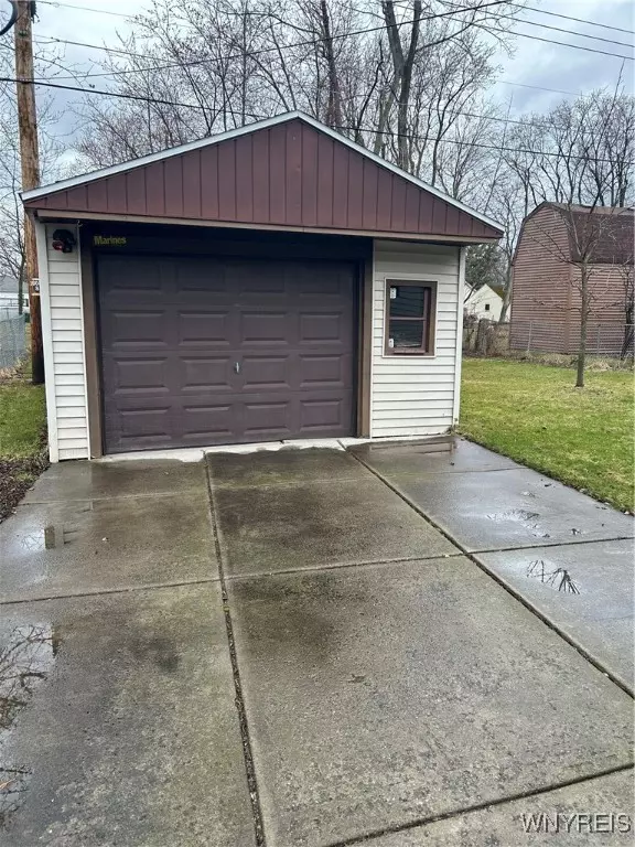 Buffalo, NY 14206,126 Claude DR