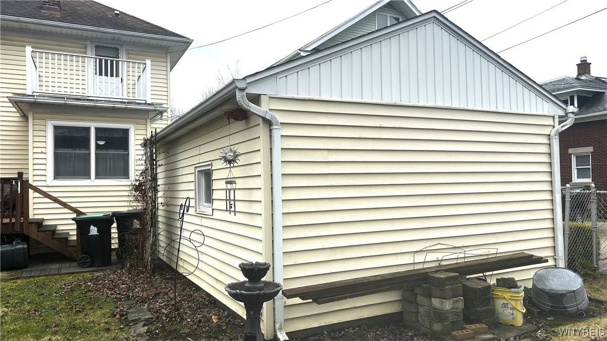 Kenmore, NY 14217,23 Tremont AVE