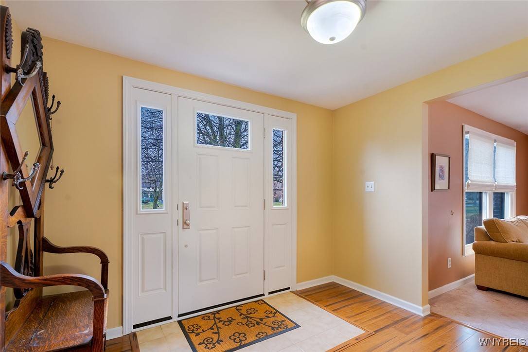 East Amherst, NY 14051,100 Valley Brook LN
