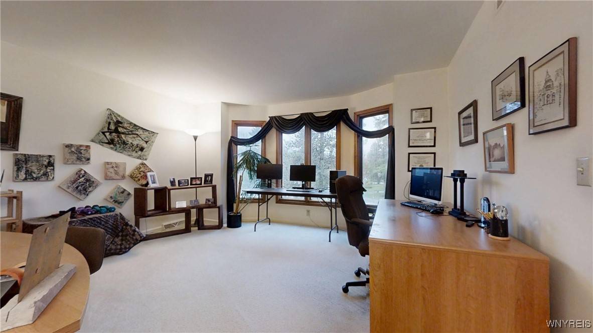 East Amherst, NY 14051,6176 Highgrove PARK