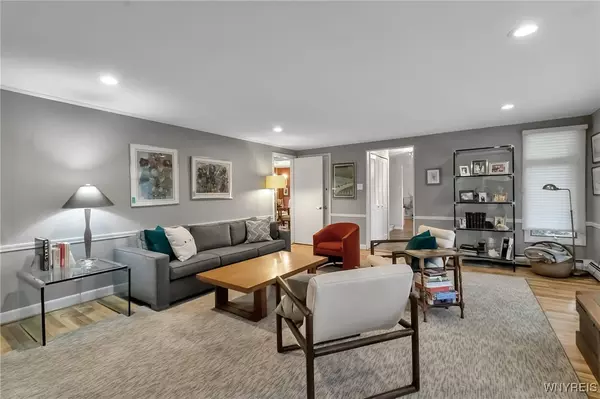 Clarence, NY 14031,9005 Cliffside DR