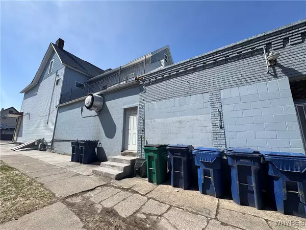 Buffalo, NY 14213,837 Niagara ST