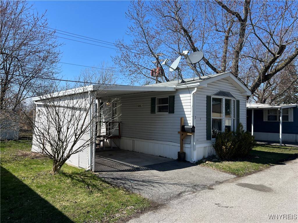 Buffalo, NY 14225,7 Annamarie