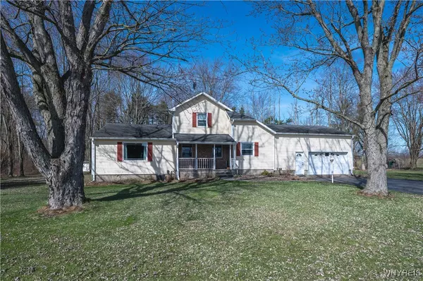 7636 Greenbush RD, Akron, NY 14001
