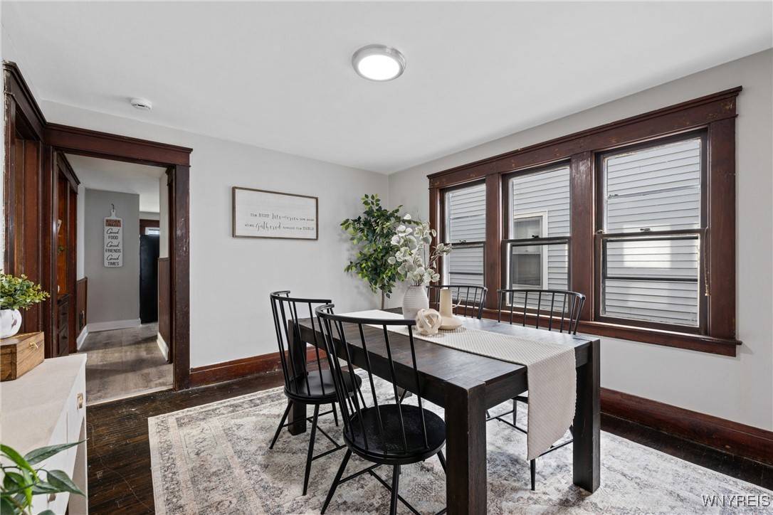 Buffalo, NY 14207,87 Elgas ST