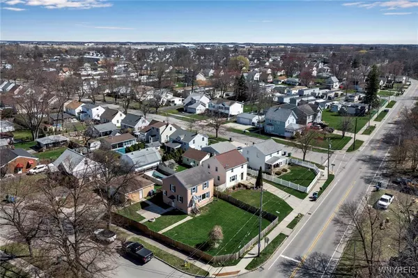 Niagara Falls, NY 14304,9304 Cayuga DR