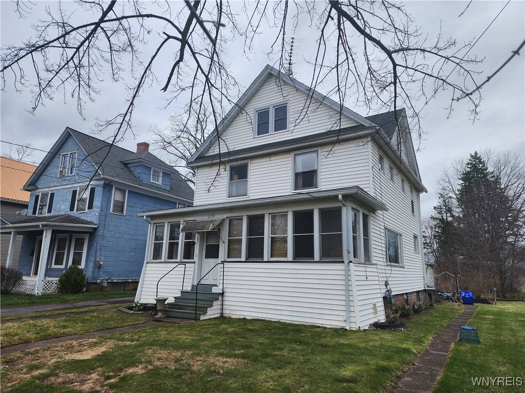 1209 West AVE, Medina, NY 14103