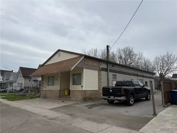 Buffalo, NY 14206,136 N Ogden ST