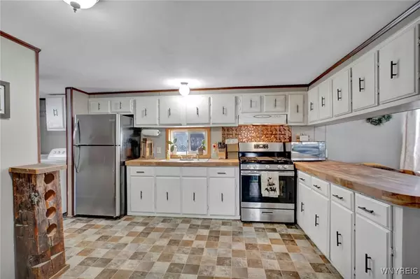 West Valley, NY 14171,4885 Felton Hill RD