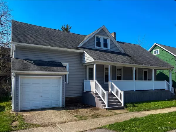 Lancaster, NY 14086,3 Oakwood AVE