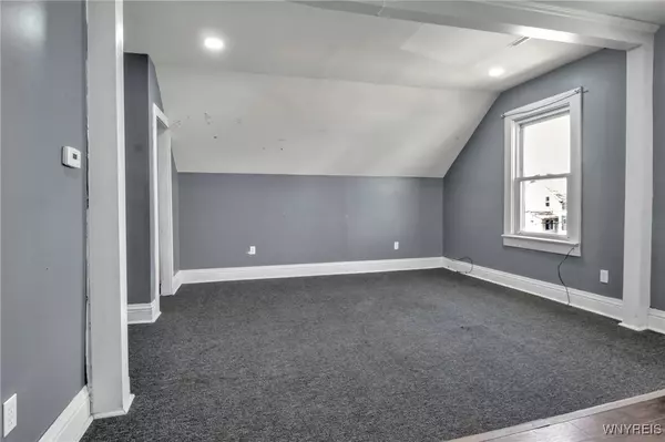 Buffalo, NY 14220,199 Amber ST