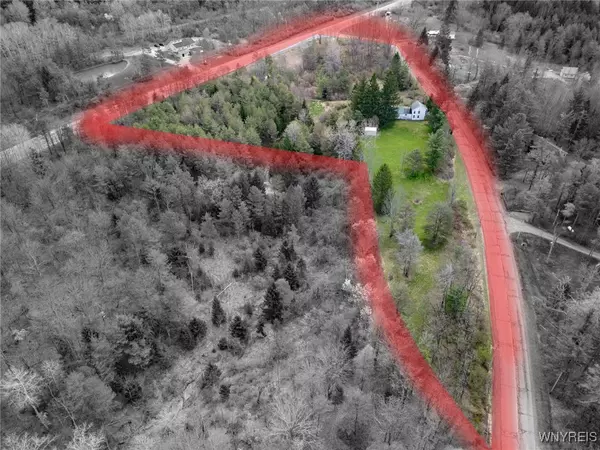 Holland, NY 14080,9247 N Protection RD