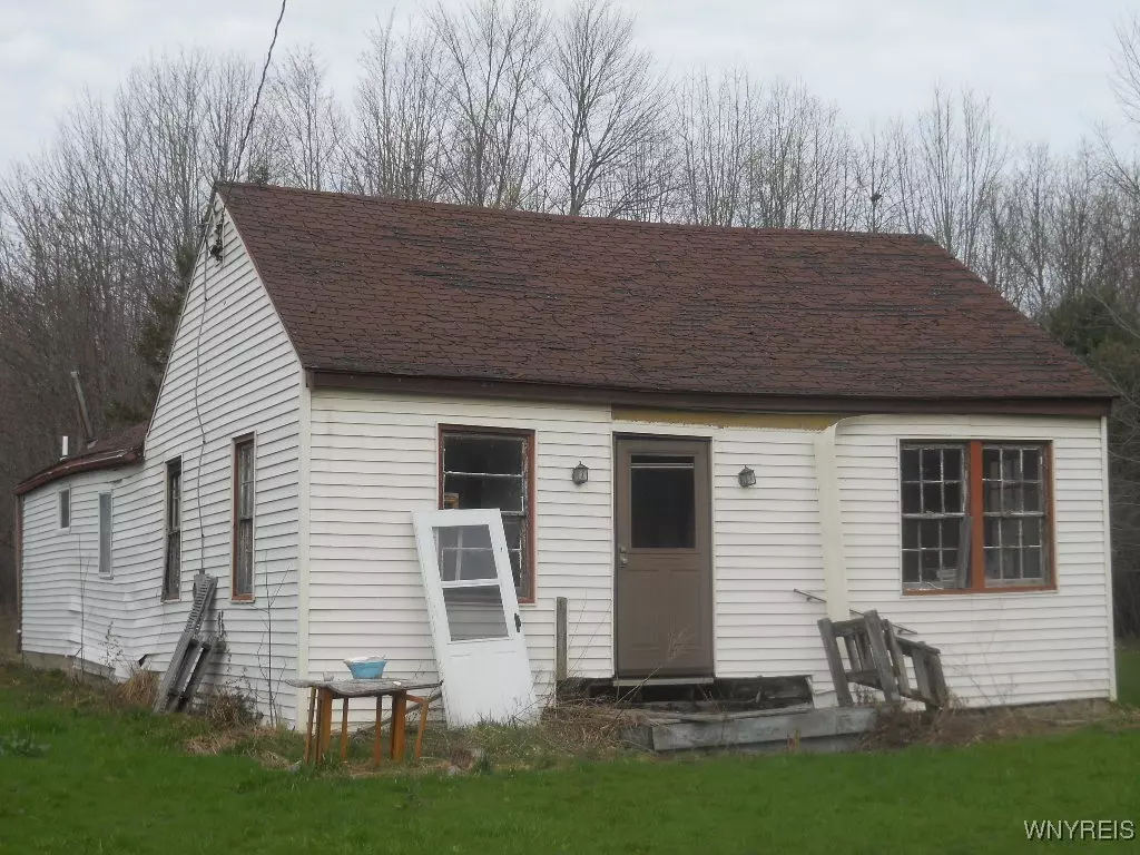 Angola, NY 14006,9754 Southwestern BLVD