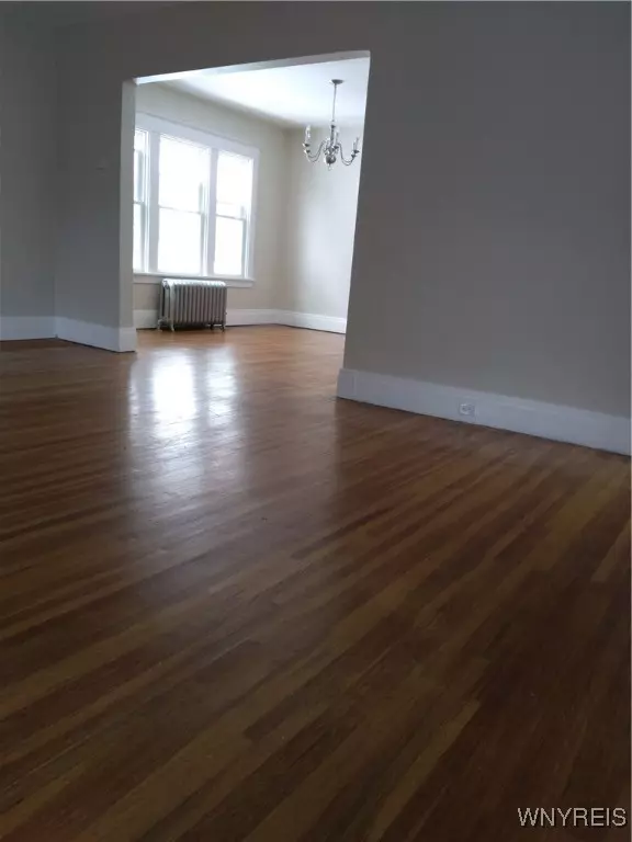 Buffalo, NY 14216,79 Commonwealth AVE #UPPER
