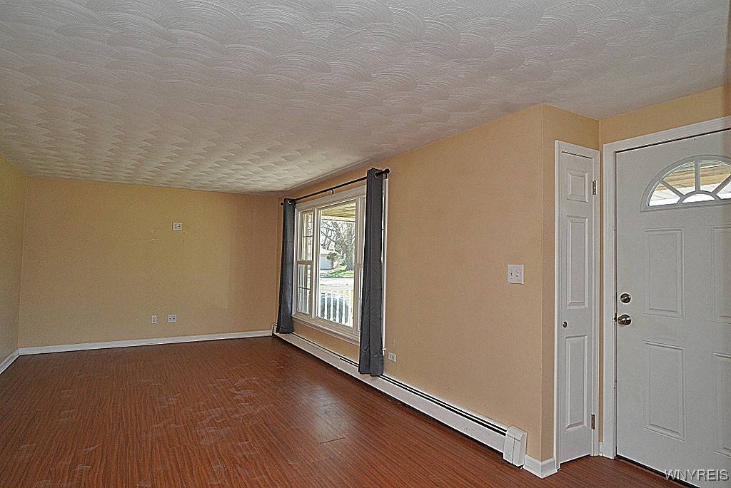 Buffalo, NY 14224,75 Gregory DR