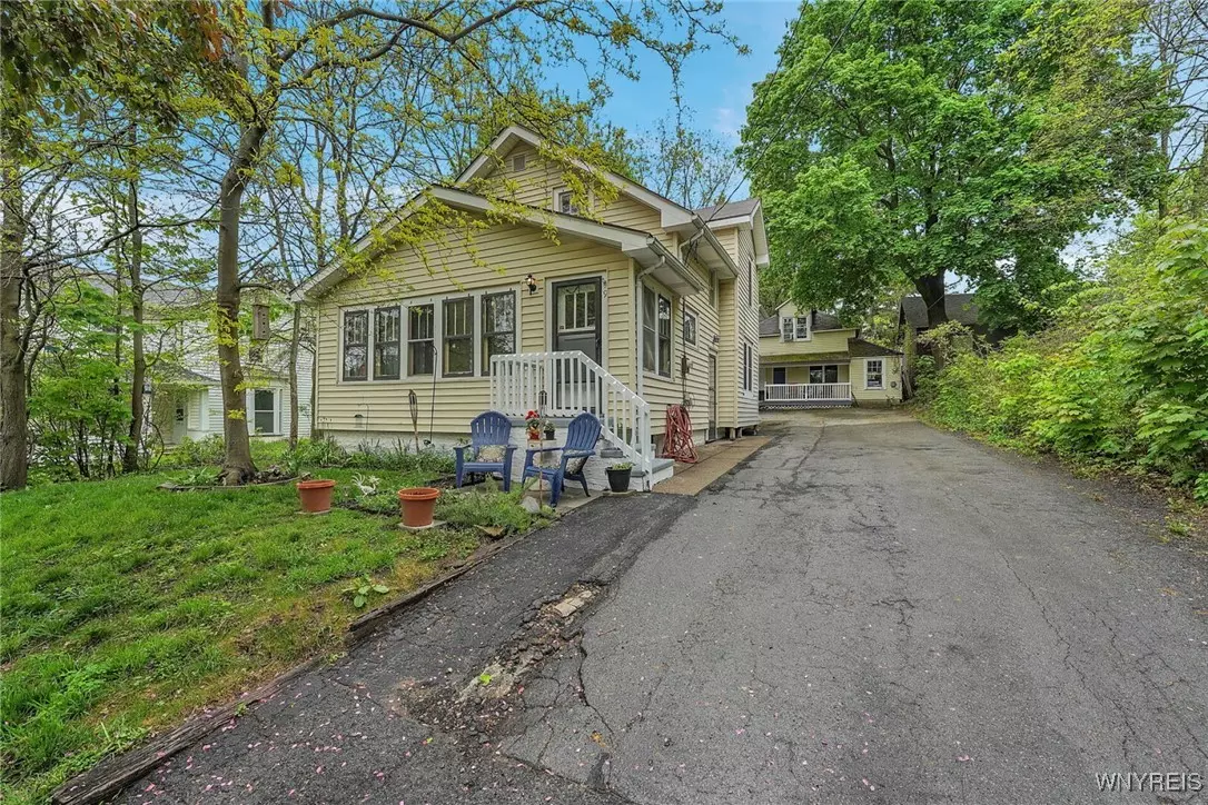 Akron, NY 14001,9 Marshall AVE