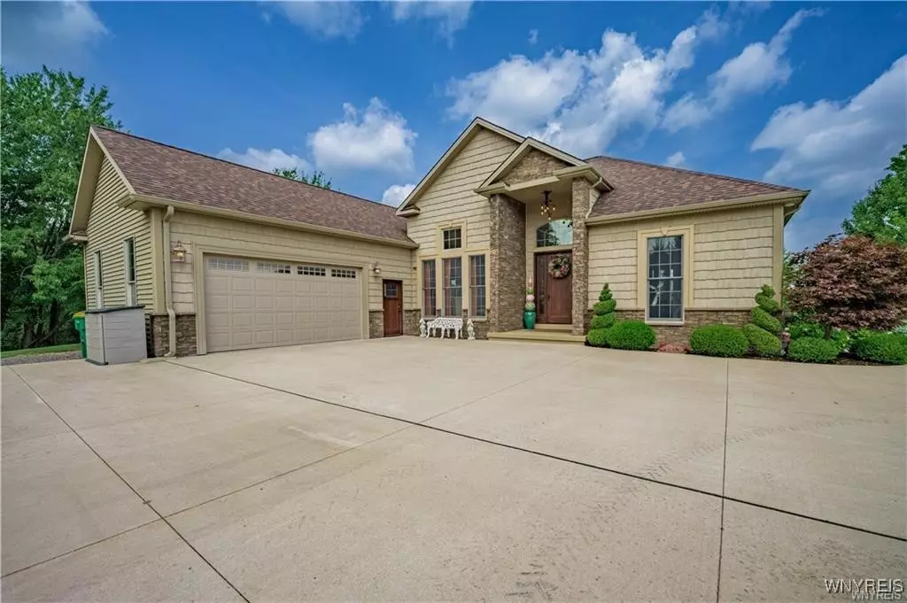 Lockport, NY 14094,6683 N Canal RD