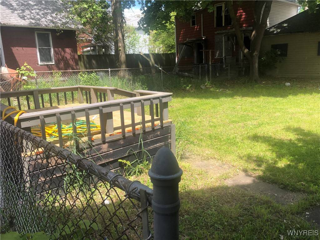Niagara Falls, NY 14301,515 9th ST