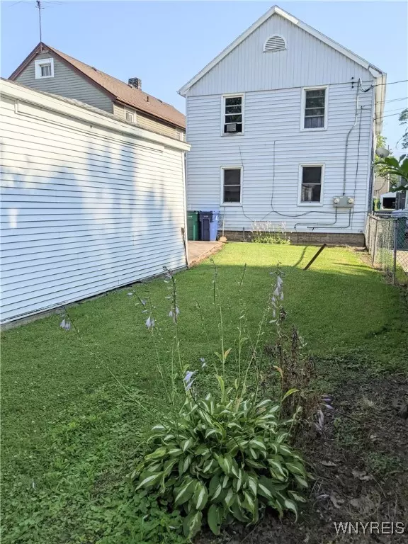 Buffalo, NY 14216,264 Saint Lawrence AVE #UPPER