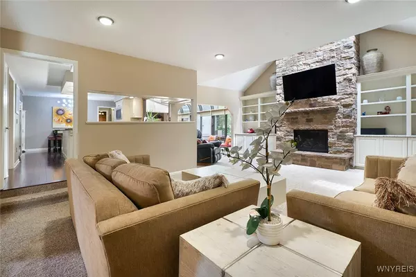 Buffalo, NY 14221,61 Dauphin DR