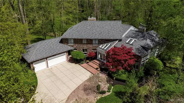 East Amherst, NY 14051,52 Hidden Pines CT