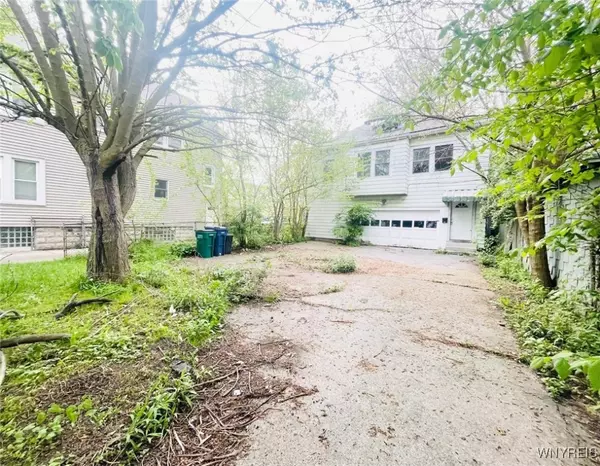 Buffalo, NY 14216,115 Stratford RD