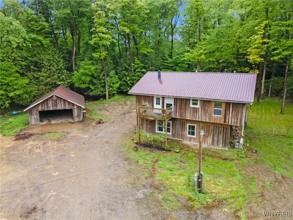 Perrysburg, NY 14129,12353 Planck RD