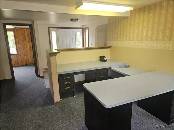 Orchard Park, NY 14127,3115 Southwestern BLVD